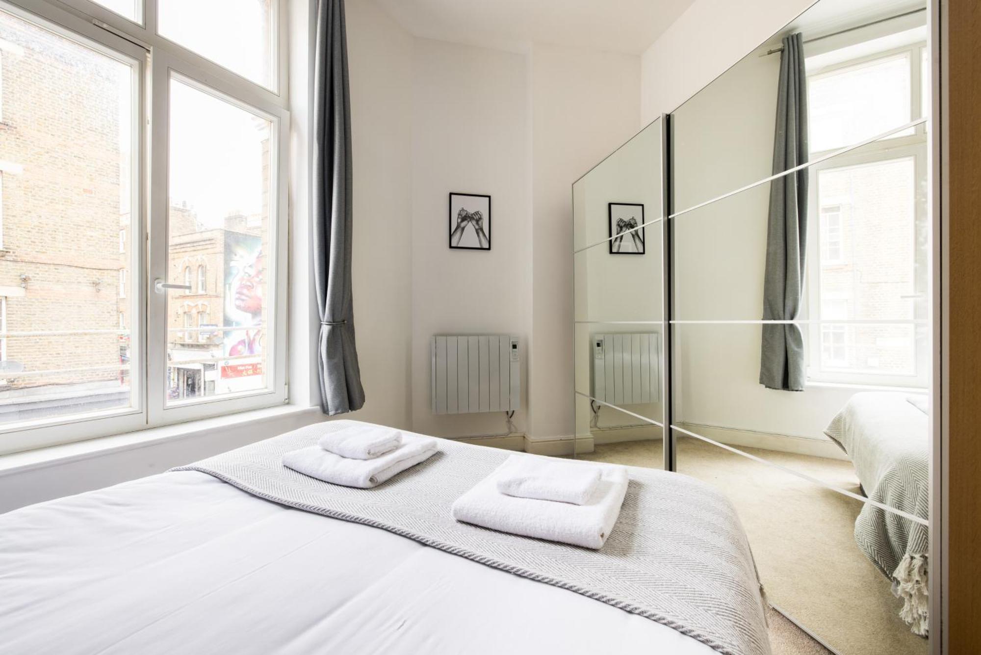 Апартаменты The Whitecross Street Collection Лондон Экстерьер фото