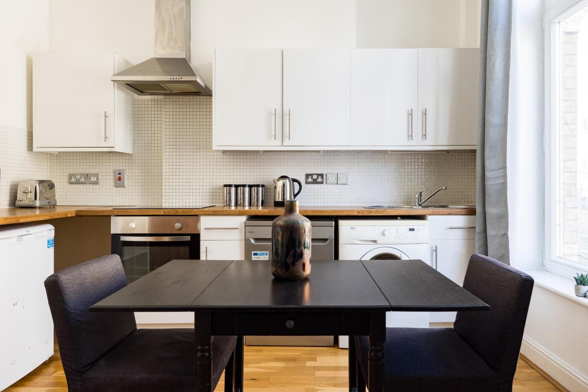Апартаменты The Whitecross Street Collection Лондон Экстерьер фото